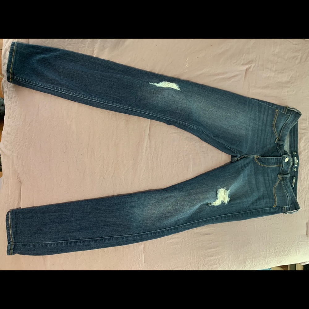 Hollister jeans size 9